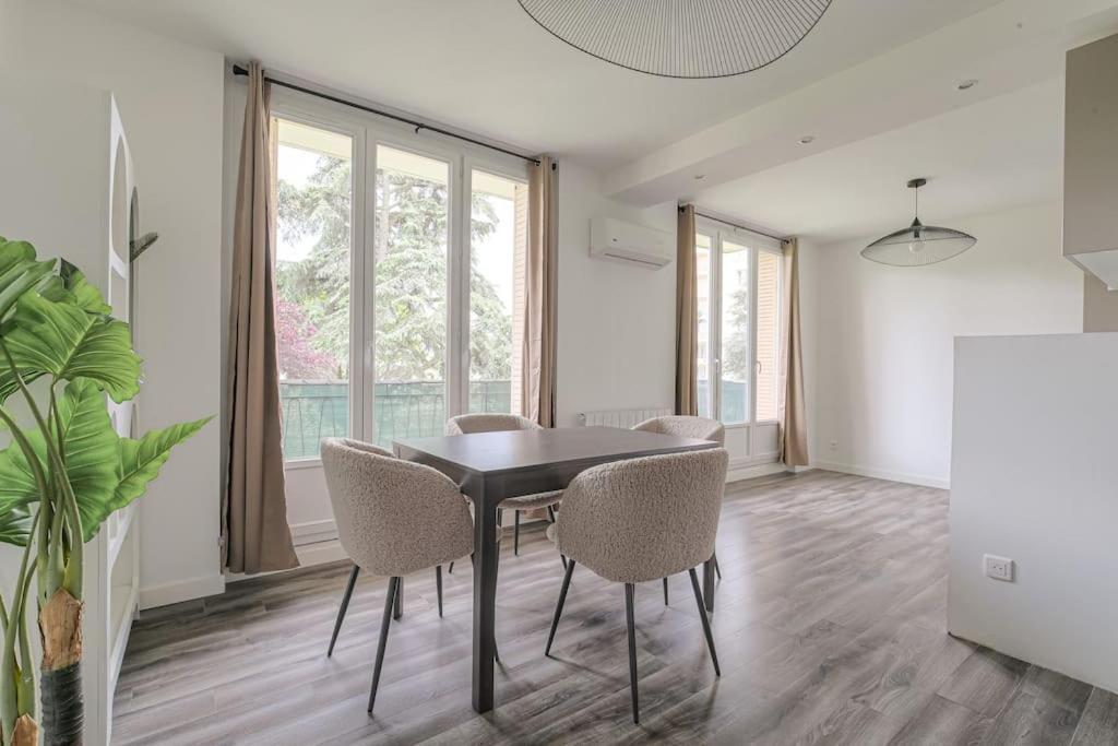 Le Pressense, Ideal Sejour Pro Ou Familiale Venissieux Ngoại thất bức ảnh